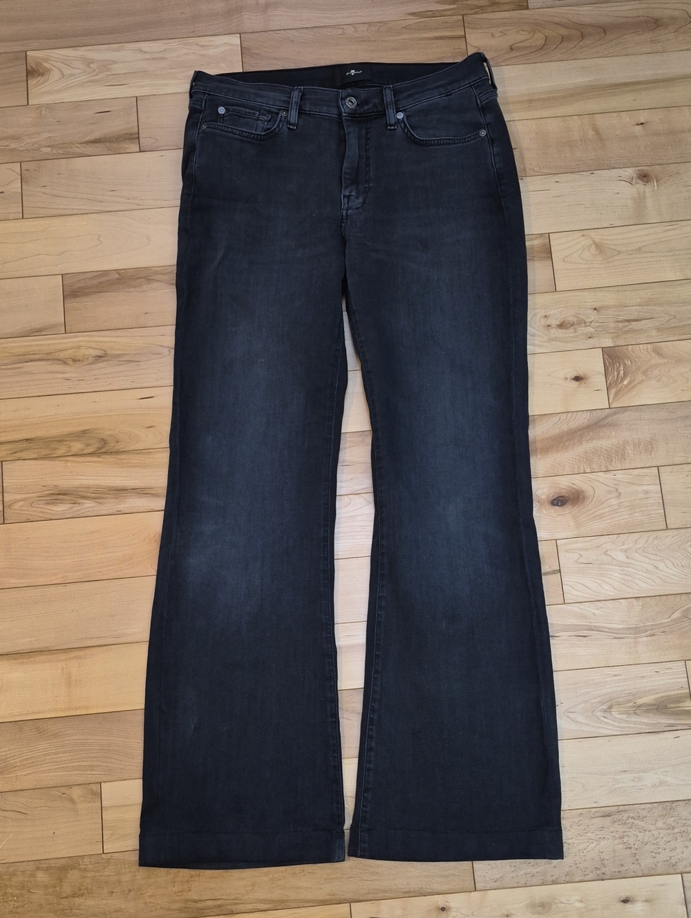 7 For All Mankind Women's Size 30 (I Think) Dojo Black Flared Jeans